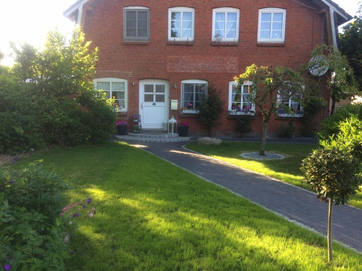 Stilvolle Ferienwohnung Bei Bad Segeberg Blunk Exteriör bild